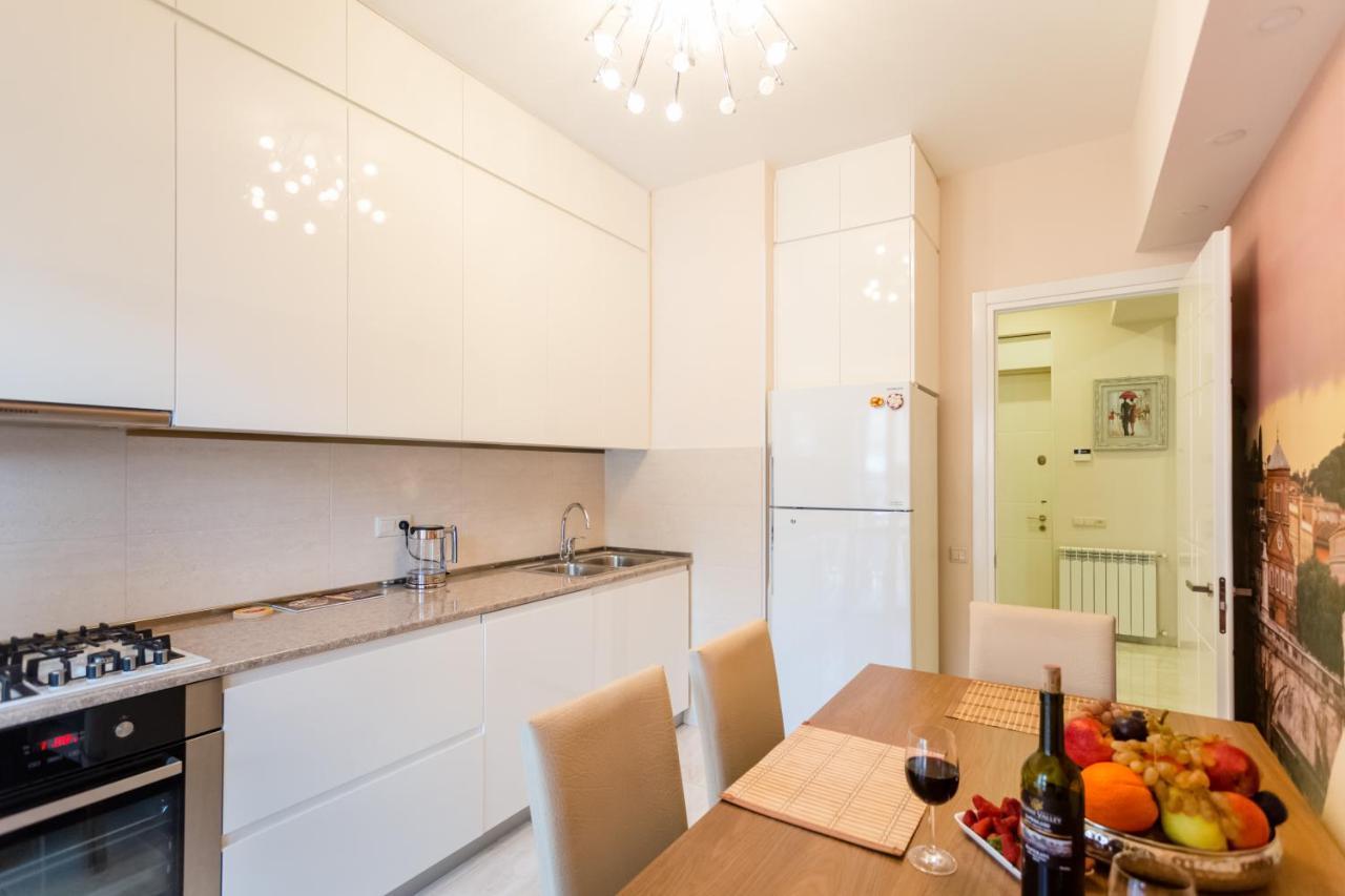 Apartment In The City Centre Ll Tbilisi Zewnętrze zdjęcie